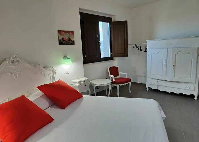 La Casa Nel Vento לינה וארוחת בוקר Torpè