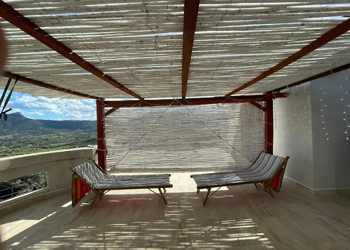 La Casa Nel Vento לינה וארוחת בוקר Torpè