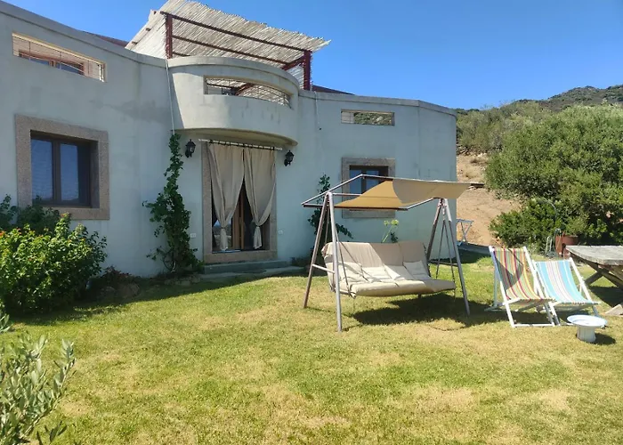 La Casa Nel Vento לינה וארוחת בוקר Torpè